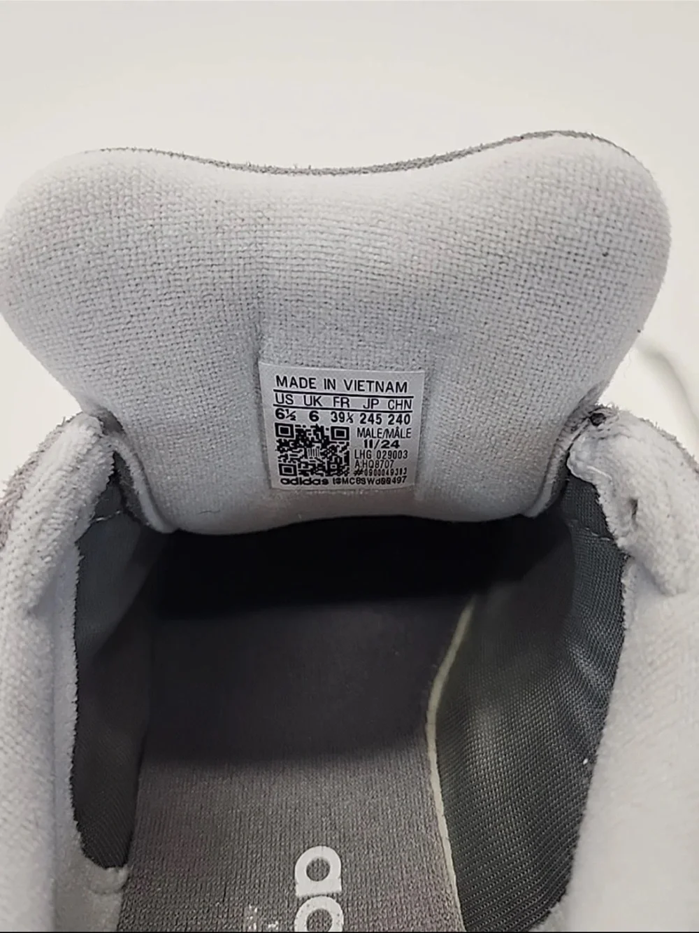 Y2K-Inspired Adidas Campus 00s Grey Suede Sneakers - Grey Three / Cloud White